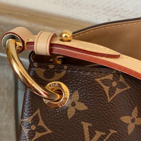 Louis Vuitton Graceful MM - Picture 2 of 12